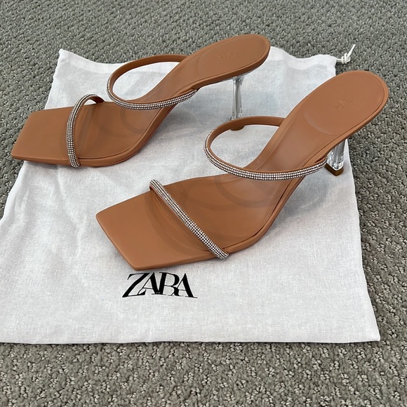 Brand New Zara Heels - Picture 2 of 2
